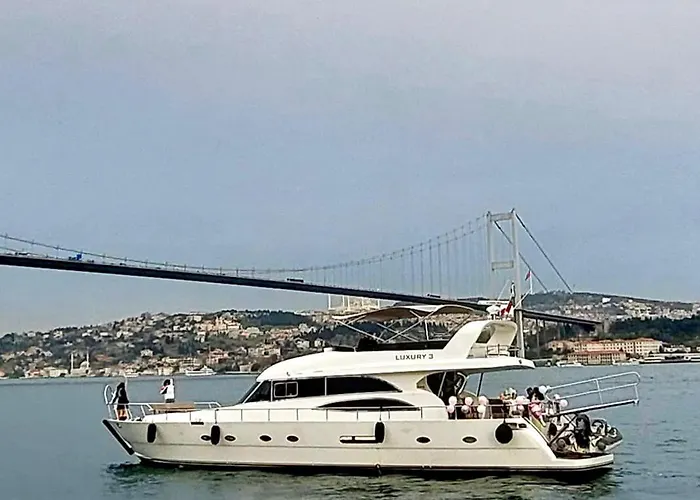 Úszó hotel Luxury Yachts *